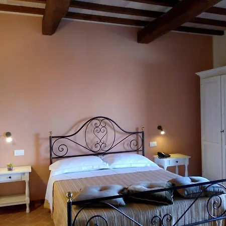 Tenuta Del Perugino Farm stay