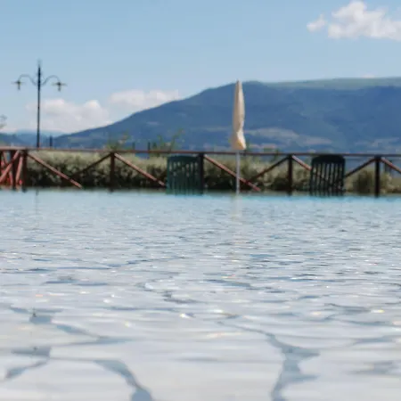 Tenuta Del Perugino בטונה