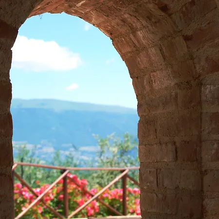 Tenuta Del Perugino בית חווה