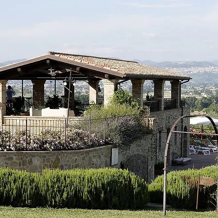 Tenuta Del Perugino בטונה