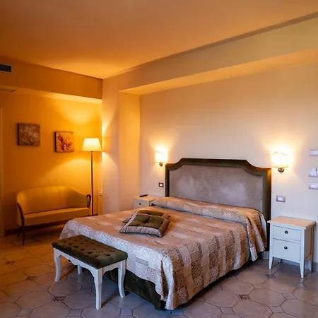 בית חווה Tenuta Del Perugino *